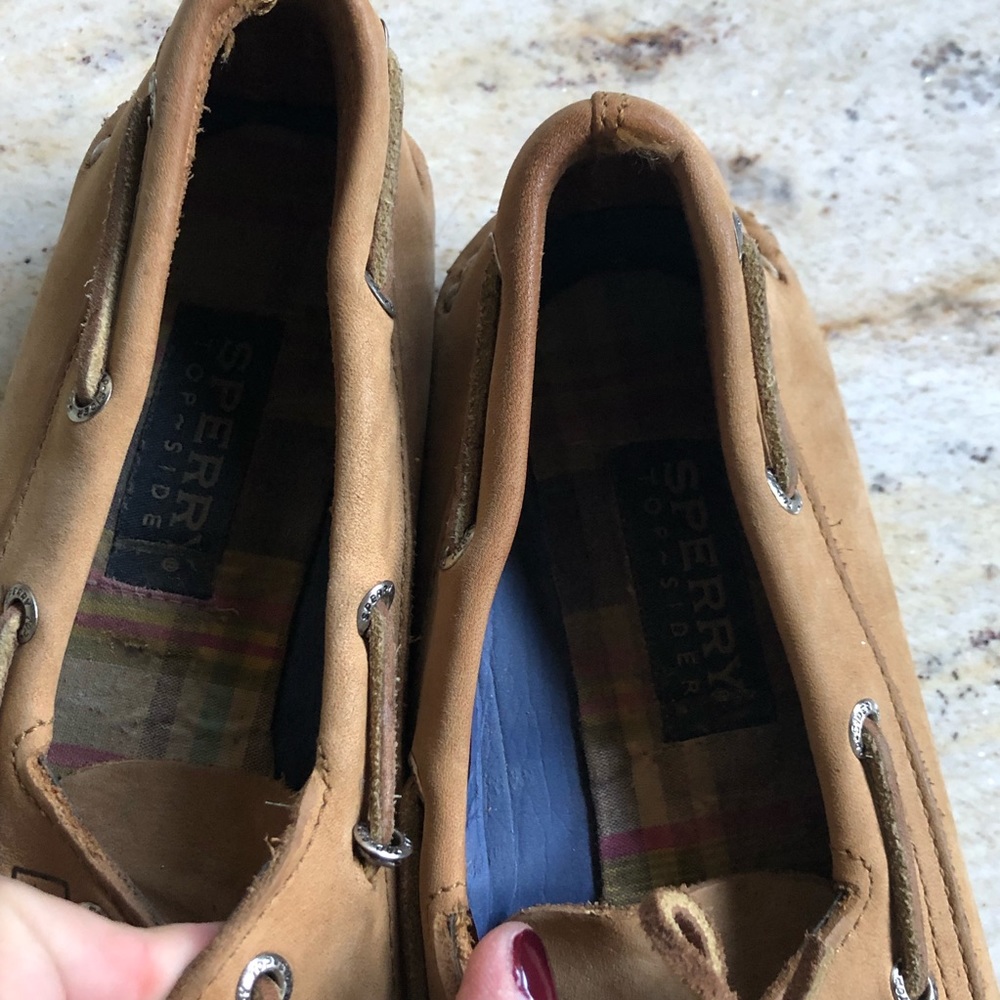Sperry Top Siders. Size 7 - Picture 4 of 4